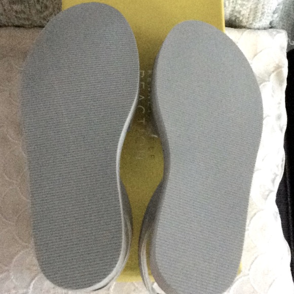 Kenneth Cole REACTION Sandal - Picture 9 of 16